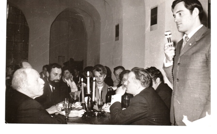 Klubo „Po Zodiaku“ krikštynose: prof. Zigmas Žemaitis (1884–1969), Apolinaras Čepulis, Jūratė Katkuvienė, prof. Jonas Kubilius (1921–2011), Eimutis Skaistys (1944–1990)