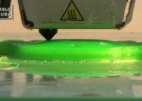 Įrašo "„Mokslo sriuba“: lietuviai 3D spausdintuvu atspausdino namelius ląstelėms ir M. Mikutavičių" reprezentacinis paveikslėlis