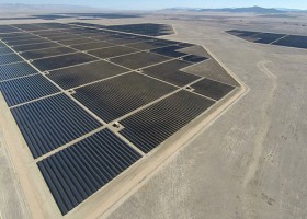 Įrašo "Atidaryta didžiausia pasaulyje saulės elektrinė" reprezentacinis paveikslėlis