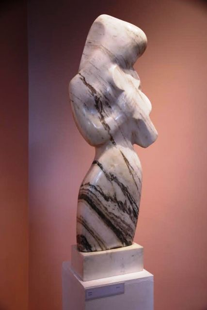 Skulptūra „Sonata“, sukurta 2001 m. Kęstučio Vaitkaus nuotr. Skulptūra „Sonata“, sukurta 2001 m. Kęstučio Vaitkaus nuotr.
