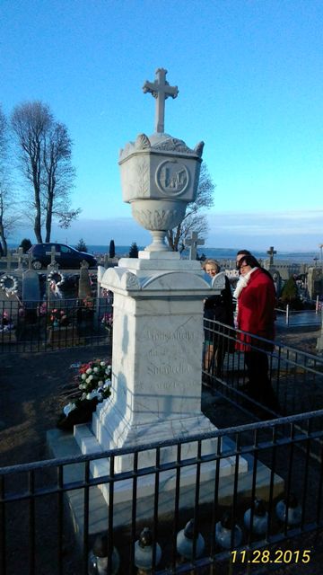 Andriaus Sniadeckio kapas Gorodnikų kaime, Ašmenos rajone, Baltarusijoje Andriaus Sniadeckio kapas Gorodnikų kaime, Ašmenos rajone, Baltarusijoje