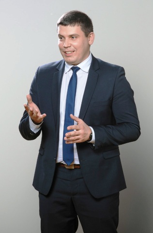 KTU gimnazijos direktorius fizikas Tomas Kivaras