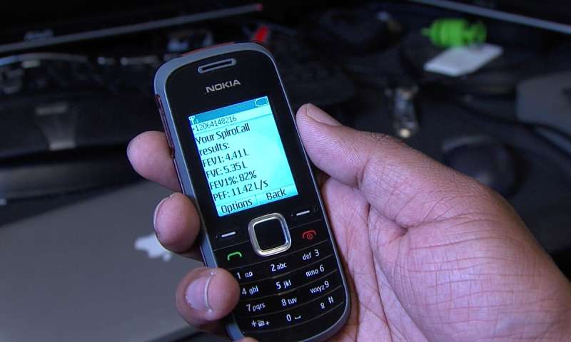 Su bet kokiu telefonu SpiroCall leis pasitikrinti savo plaučių veiklą iš bet kurios pasaulio vietos. Su bet kokiu telefonu SpiroCall leis pasitikrinti savo plaučių veiklą iš bet kurios pasaulio vietos.