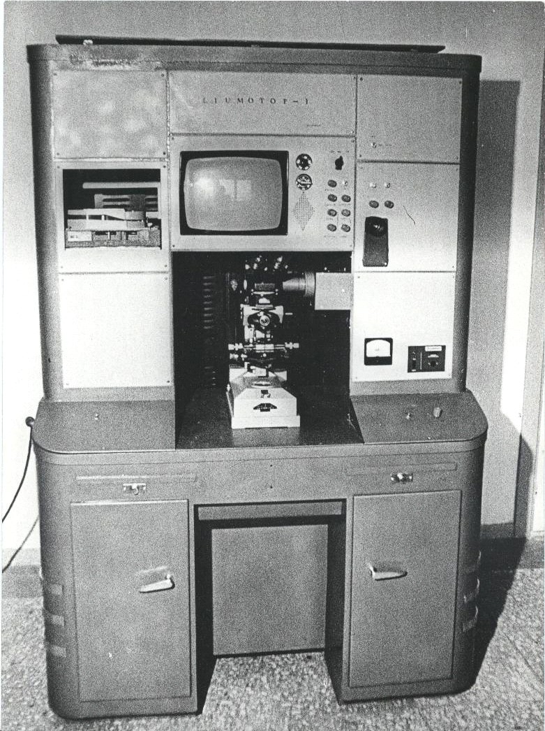 LIUMOTOP tarnavo Ž. Alfiorovo pirmosios heterolazerių gamybos technologijos kontrolei