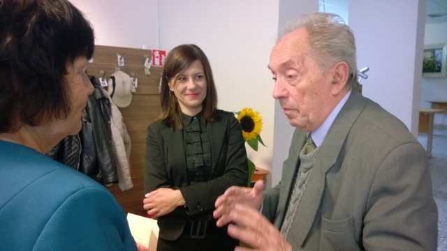 Prof. dr. K. Rimtautas Kašponis pristato savo  knygą „Greimas arti ir toli“ ir biografinę parodą  Ukmergės meno mokykloje, kurią jis įkūrė 1956  m. ir buvo jos pirmasis direktorius (2014)