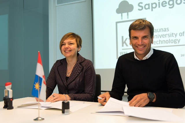 AstaPundzienirDariusakaitis AstaPundzienirDariusakaitis