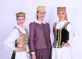 Įrašo "Ištyrė skirtumus: kiekviename Lietuvos regione – savitas tautinis kostiumas" reprezentacinis paveikslėlis