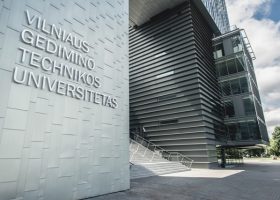Įrašo "Tarptautinis QS reitingas 2018: kuriose kryptyse Lietuvos universitetai yra stipriausi?" reprezentacinis paveikslėlis