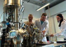 Įrašo "Europos universitetai ragina dvigubinti investicijas į mokslą, inovacijas ir švietimą" reprezentacinis paveikslėlis