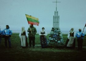 Įrašo "Ekspedicijos „Lena 89“ istorija: tautos atminties ženklai, Sibire palikti dar Nepriklausomybės priešaušryje" reprezentacinis paveikslėlis