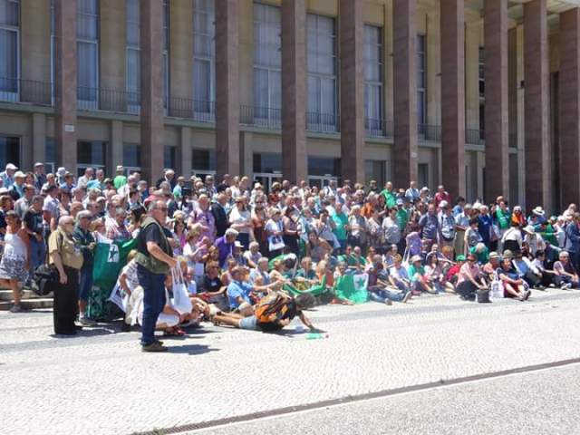 15 Esperantininkai prie Lisabonos universiteto