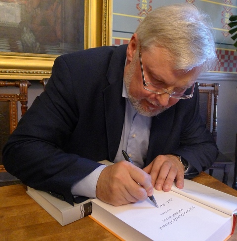 16 Knygos sutiktuv Śs autorius »ra Īo autograf ģ 16 Knygos sutiktuv Śs autorius »ra Īo autograf ģ