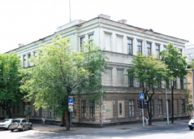 Įrašo "Kauno prekybos, pramonės ir amatų rūmai aukcione nupirko buvusį KTU pastatą" reprezentacinis paveikslėlis
