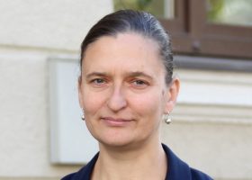 Įrašo "Prof. Aistė Lazauskienė: svarbu, kad savivaldos rinkimuose žmonės vietos valdžią patikėtų tik atsakingiems politikams" reprezentacinis paveikslėlis