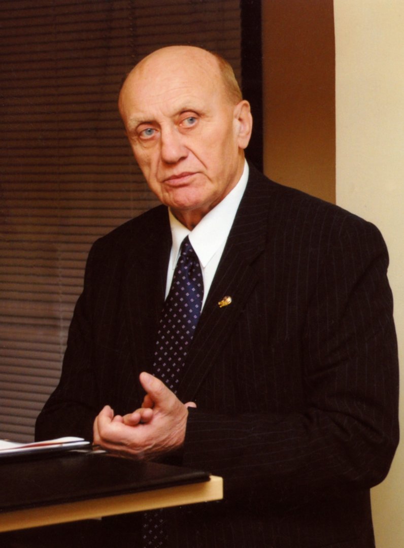 22 17 In memoriam Alfonsas Čekauskas