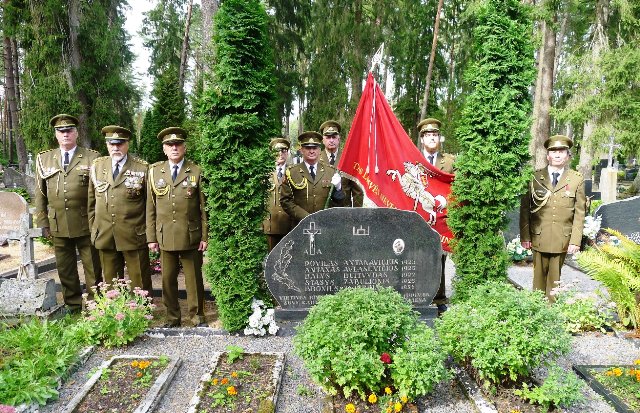 17 Raimundas Kaminskas Žuvusiųjų pagerbimas