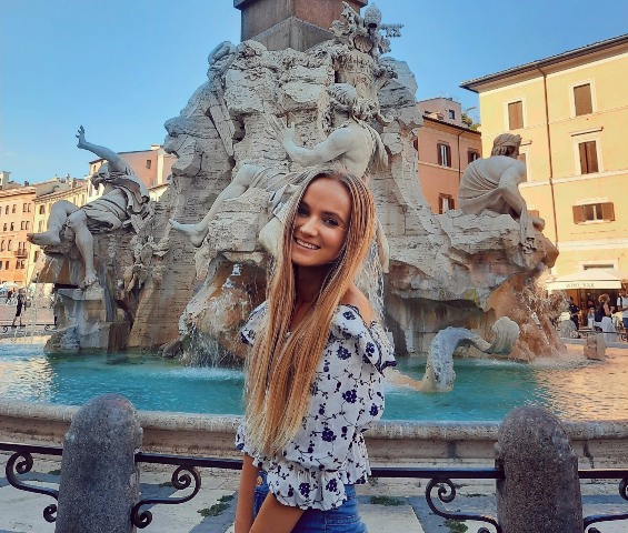 17 Aktorė Kristina Petrauskaitė Romoje 17 Aktorė Kristina Petrauskaitė Romoje