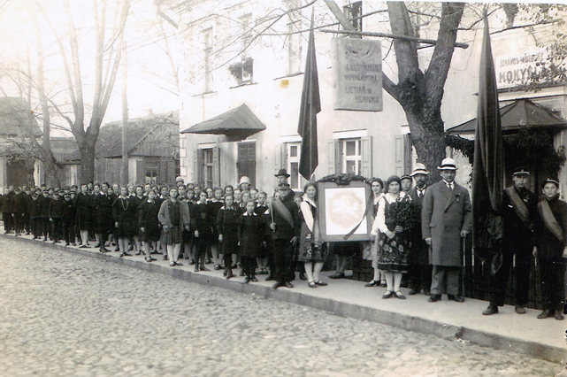 32 Jonas Kartanas 1927 m. Jonavos progimnazija 32 Jonas Kartanas 1927 m. Jonavos progimnazija