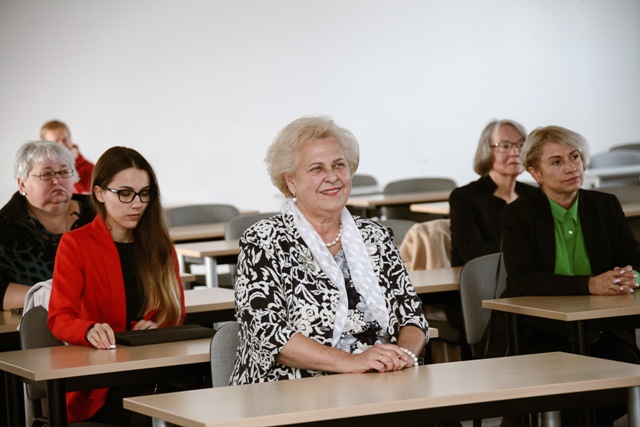 39 Aleksos konferencija. Viduryje Latvijos MA akademikė Baiba Rivža