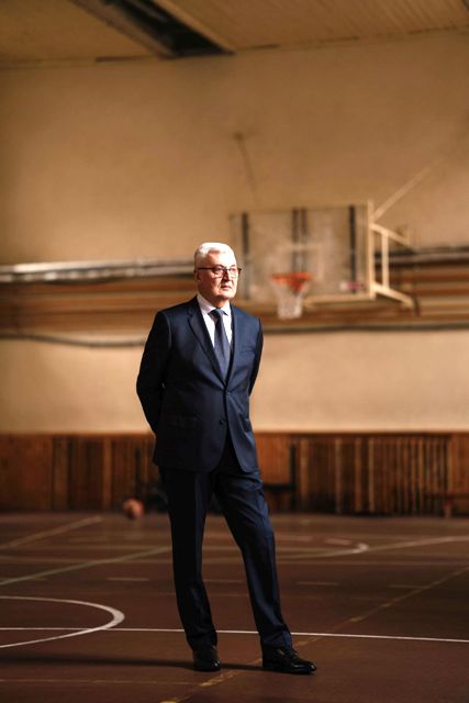 56 Absolventų istorijos Interviu su Jonu Kazlausku VU nuotr