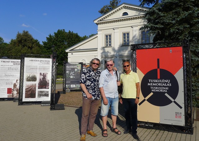 81 Tuskulėnų parke prof. Jonas Jakaitis Viktoras Černyšuk R. Kaminskas