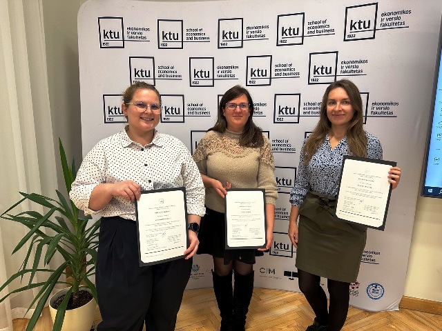 ALLWINNERSLarge