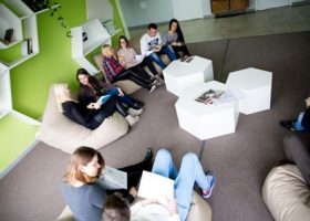 Įrašo "Didžiausias Lietuvoje stipendijas gaunantys KTU studentai: „Tai motyvuoja“" reprezentacinis paveikslėlis