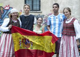 Įrašo "Prasideda Lietuvių kalbos ir kultūros vasaros kursai" reprezentacinis paveikslėlis Įrašo "Prasideda Lietuvių kalbos ir kultūros vasaros kursai" reprezentacinis paveikslėlis