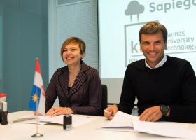 Įrašo "KTU ir „Vilnius Tech Park“ bendrystės vizija: inovacijų ir startuolių ekosistemos tvarumas Lietuvoje" reprezentacinis paveikslėlis Įrašo "KTU ir „Vilnius Tech Park“ bendrystės vizija: inovacijų ir startuolių ekosistemos tvarumas Lietuvoje" reprezentacinis paveikslėlis