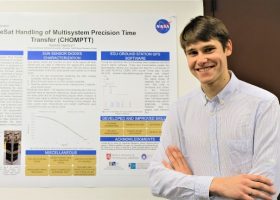 Įrašo "VGTU studento įspūdžiai NASA: Lietuva yra žinoma pasaulyje kaip turinti potencialą vystyti mažuosius palydovus" reprezentacinis paveikslėlis Įrašo "VGTU studento įspūdžiai NASA: Lietuva yra žinoma pasaulyje kaip turinti potencialą vystyti mažuosius palydovus" reprezentacinis paveikslėlis