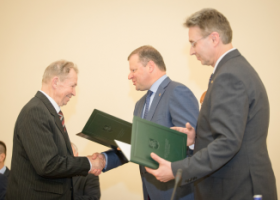 Įrašo "Premjeras: mokslininkai – mūsų žmogiškojo kapitalo viršūnė" reprezentacinis paveikslėlis Įrašo "Premjeras: mokslininkai – mūsų žmogiškojo kapitalo viršūnė" reprezentacinis paveikslėlis