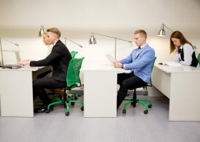 Įrašo "Kokios „duobės“ šiemet laukia abiturientų? Kaip jas įveikti?" reprezentacinis paveikslėlis