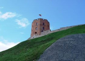 Įrašo "Man lietuvių kalba yra Lietuva kaip vėliava – nekeičiama" reprezentacinis paveikslėlis Įrašo "Man lietuvių kalba yra Lietuva kaip vėliava – nekeičiama" reprezentacinis paveikslėlis