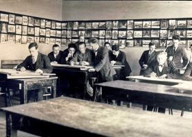 Įrašo "Studentų gyvenimas tarpukario Lietuvoje" reprezentacinis paveikslėlis Įrašo "Studentų gyvenimas tarpukario Lietuvoje" reprezentacinis paveikslėlis