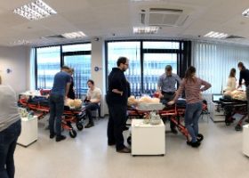 Įrašo "Naujovė skubiosios medicinos mokyme: LSMU sukurtai technologijai – pasaulio dėmesys" reprezentacinis paveikslėlis Įrašo "Naujovė skubiosios medicinos mokyme: LSMU sukurtai technologijai – pasaulio dėmesys" reprezentacinis paveikslėlis
