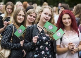 Įrašo "Po integracijos atsinaujinęs VDU vertina stojančiųjų pasitikėjimą" reprezentacinis paveikslėlis Įrašo "Po integracijos atsinaujinęs VDU vertina stojančiųjų pasitikėjimą" reprezentacinis paveikslėlis