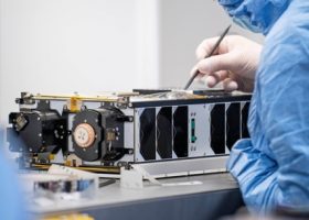 Įrašo "Lietuvos kosmoso sektorius plečiasi sparčiau nei planuota: 44 įmonės, milijoniniai kontraktai ir realūs projektai" reprezentacinis paveikslėlis