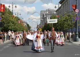 Įrašo "Dainų švenčių tradicijos tęstinumui – tarpinstitucinis veiksmų planas" reprezentacinis paveikslėlis