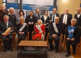Įrašo "Menotyrininkei G. Jankevičiūtei ir žurnalistui J. Malinauskui įteikta S. Lozoraičio premija" reprezentacinis paveikslėlis Įrašo "Menotyrininkei G. Jankevičiūtei ir žurnalistui J. Malinauskui įteikta S. Lozoraičio premija" reprezentacinis paveikslėlis