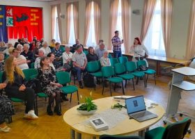 Įrašo "Ritos Pauliukaitienės knygos „Liongino Baliukevičiaus-Dzūko dienoraščio pėdsakais“ bei Petro Vaičiulio fotografijų parodos pristatymas Kaune" reprezentacinis paveikslėlis Įrašo "Ritos Pauliukaitienės knygos „Liongino Baliukevičiaus-Dzūko dienoraščio pėdsakais“ bei Petro Vaičiulio fotografijų parodos pristatymas Kaune" reprezentacinis paveikslėlis