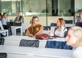 Įrašo "Švietimo ir mokslo komitete pristatytas tyrimas apie ateities studentų poreikius" reprezentacinis paveikslėlis