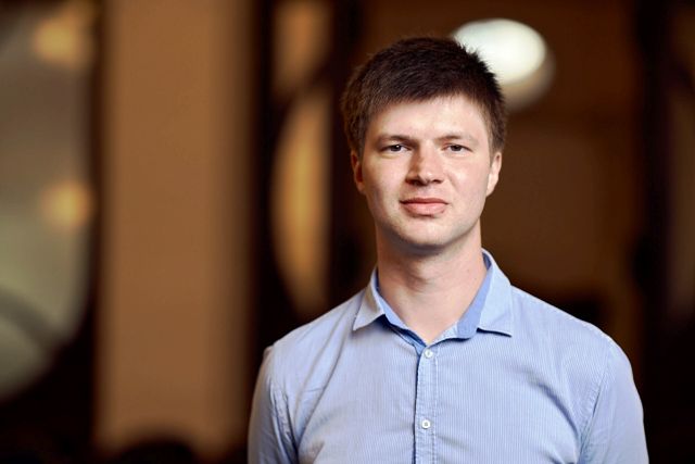 original Dr Artiom Magomedov