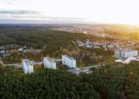 Įrašo "Renovacija VU – tvaresni taps Fizikos fakulteto, Šiaulių akademijos pastatai ir bendrabutis" reprezentacinis paveikslėlis