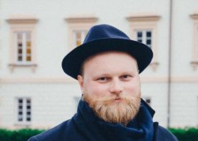 Įrašo "VU filosofas dr. T. Šinkūnas: „Žmogus nėra tiek atsakingas už šiukšlių gaminimą, kiek jam atrodo“" reprezentacinis paveikslėlis Įrašo "VU filosofas dr. T. Šinkūnas: „Žmogus nėra tiek atsakingas už šiukšlių gaminimą, kiek jam atrodo“" reprezentacinis paveikslėlis