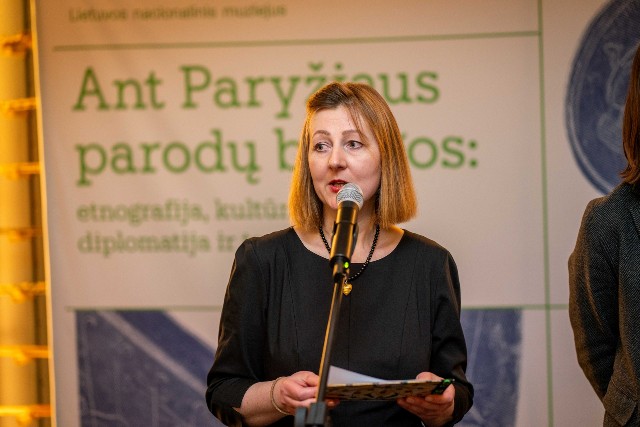 LNM Etnografijos ir antropologijos skyriaus vadovė dr. Miglė Lebednykaitė. Fot. S. Samsonas. LNM LNM Etnografijos ir antropologijos skyriaus vadovė dr. Miglė Lebednykaitė. Fot. S. Samsonas. LNM