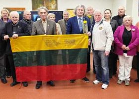 Įrašo "FOTOPASAKOJIMAS apie paskaitą „Pilietinis pasipriešinimas, kultūrinė atmintis ir istorijų pamokos ateities kartoms“" reprezentacinis paveikslėlis