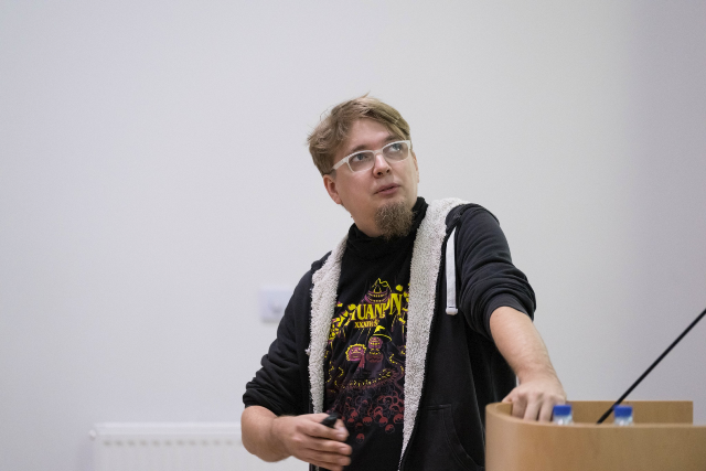 original 529856 augvait