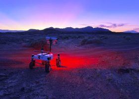 Įrašo "NASA testuoja pažangias Mėnulio ir Marso savaeigių galimybes" reprezentacinis paveikslėlis Įrašo "NASA testuoja pažangias Mėnulio ir Marso savaeigių galimybes" reprezentacinis paveikslėlis